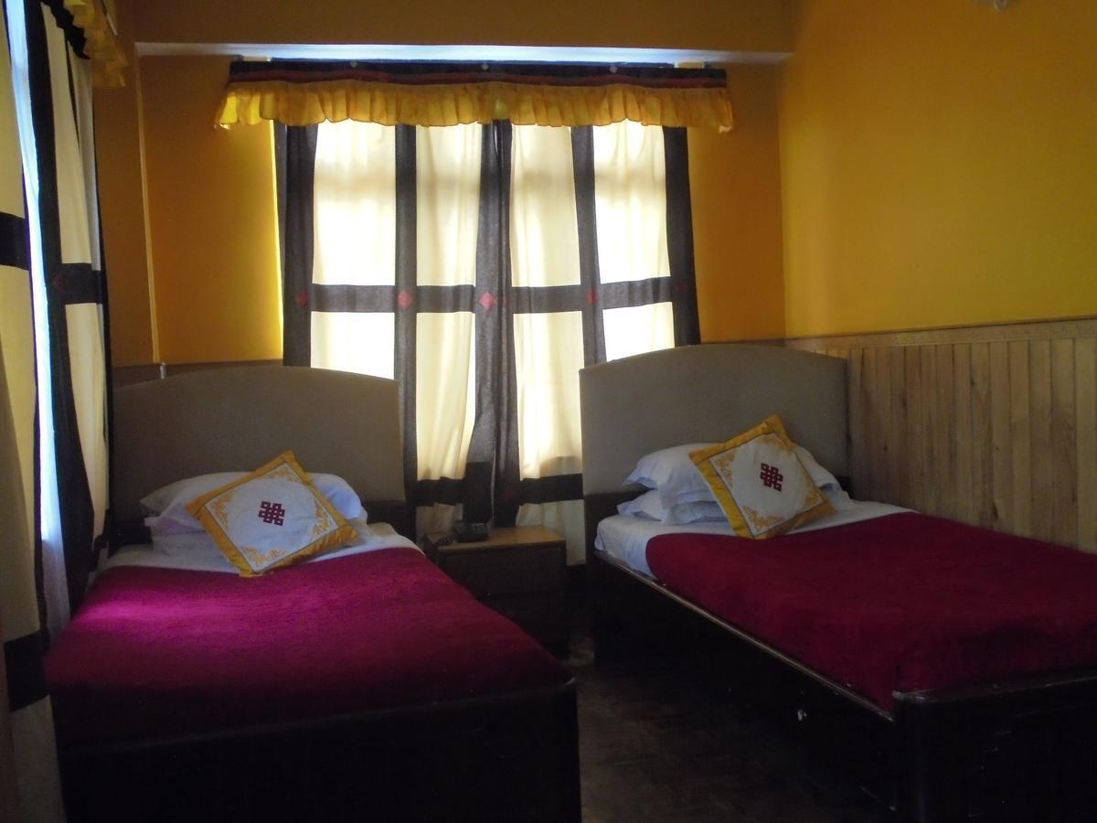 Hotel Tibet Gangtok Esterno foto